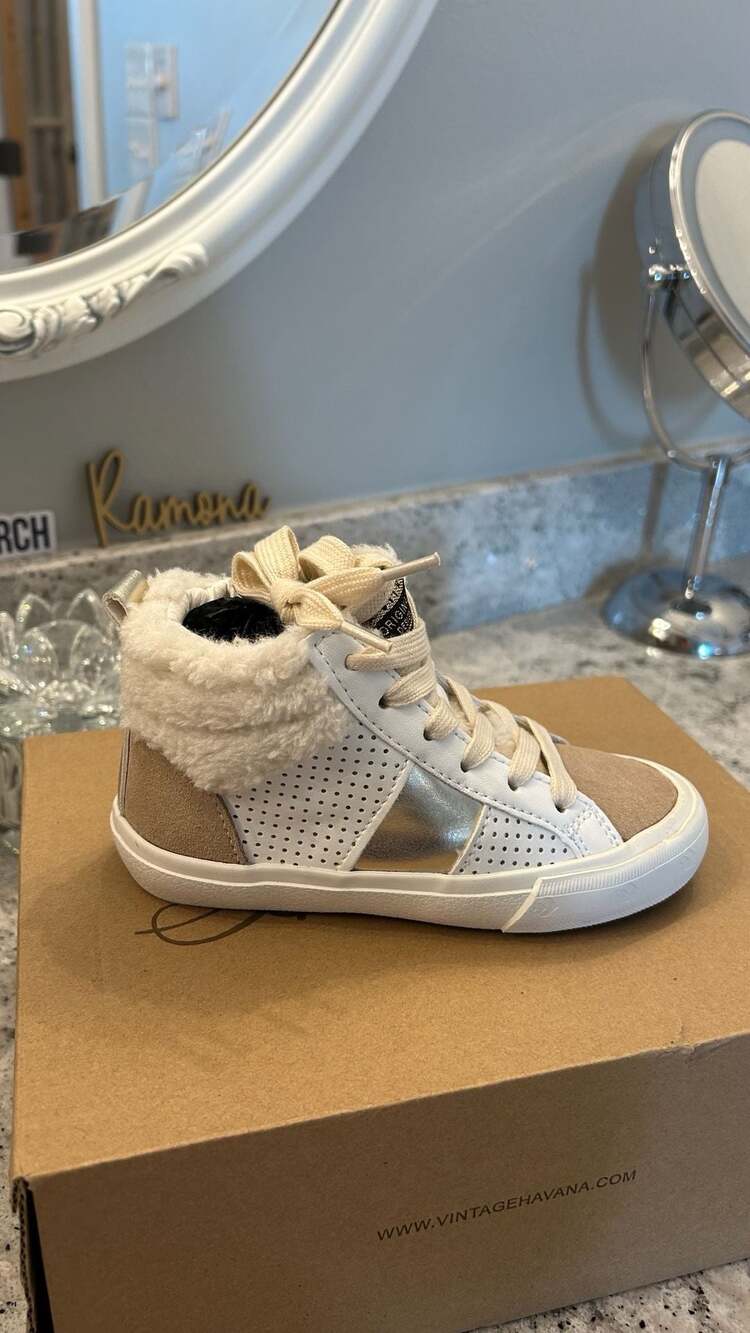 Vintage Havana Kids Lana Shearling High Top Sneakers White Gold